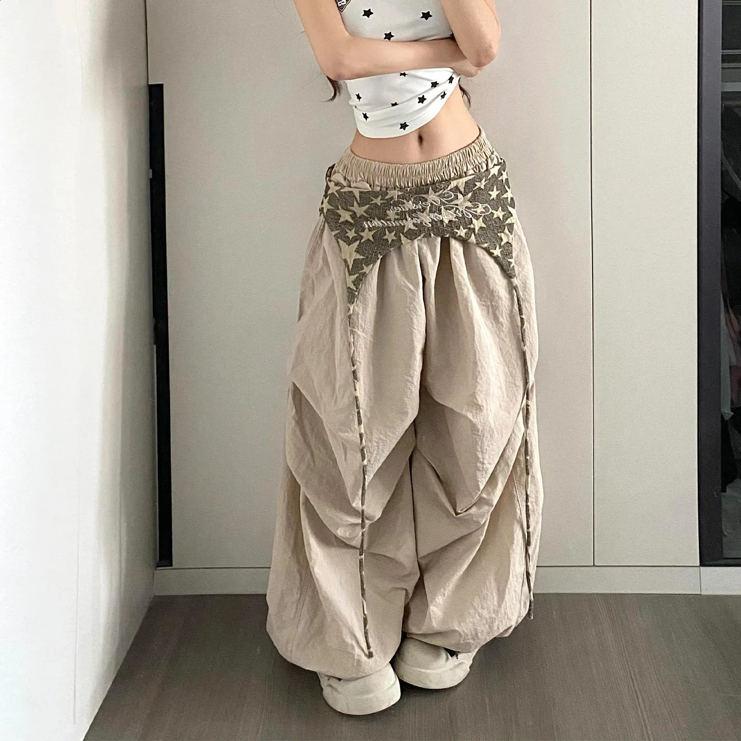 Womens Hiphop Pants American Streetwear Layered Wide Leg Summer Breathable Cargo Trousers for Dance Street Fashion 250911