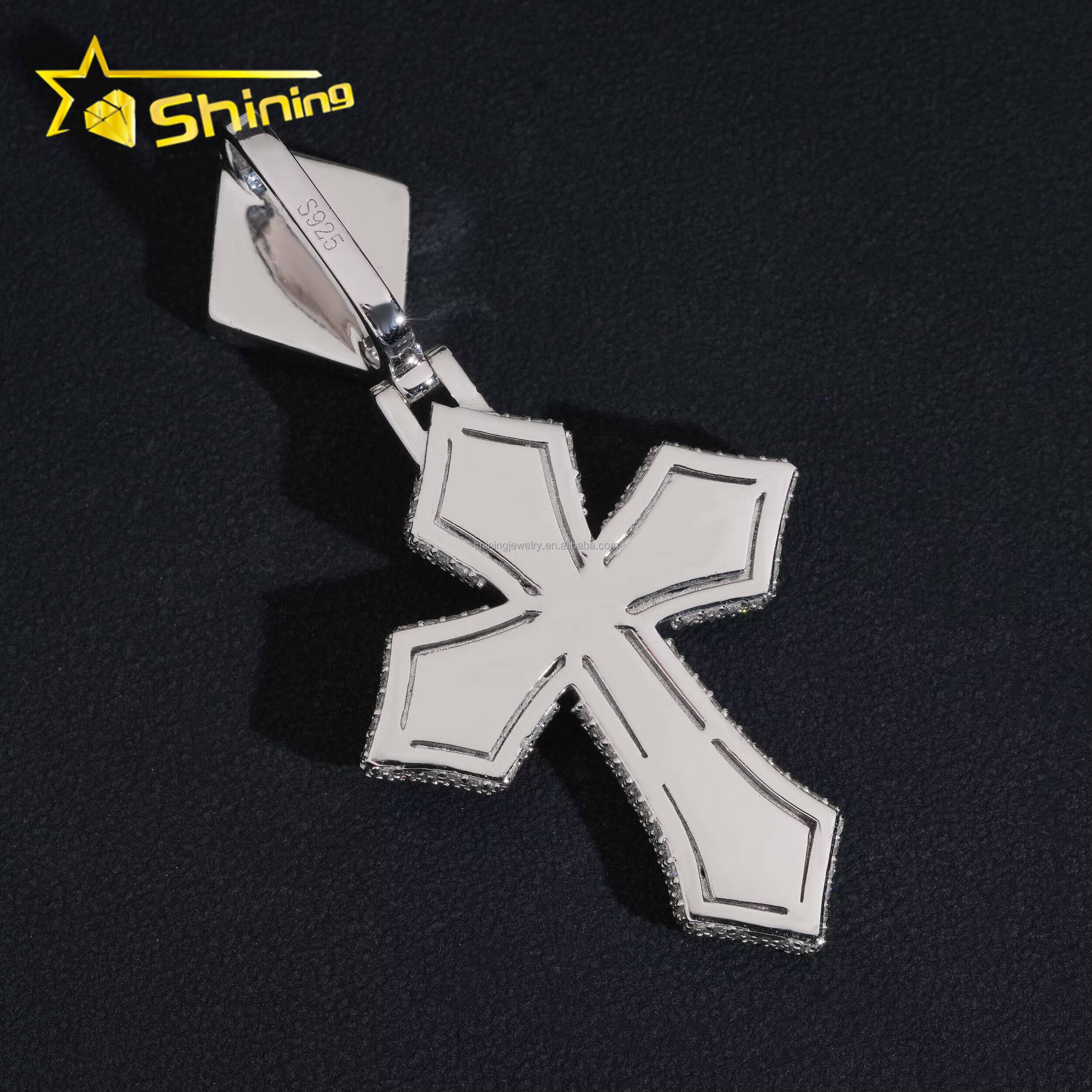 New Arrivals Unique Design High End Hip Hop Rapper Jewelry Multi Color Moissanite Diamond S925 Silver Iced Out Man Cross Pendant