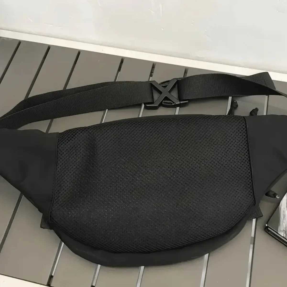 1 Piece Mens Solid Color Daily Commuting Fashionable Street Easiest for Match Exquisite Chest Bag Z250911