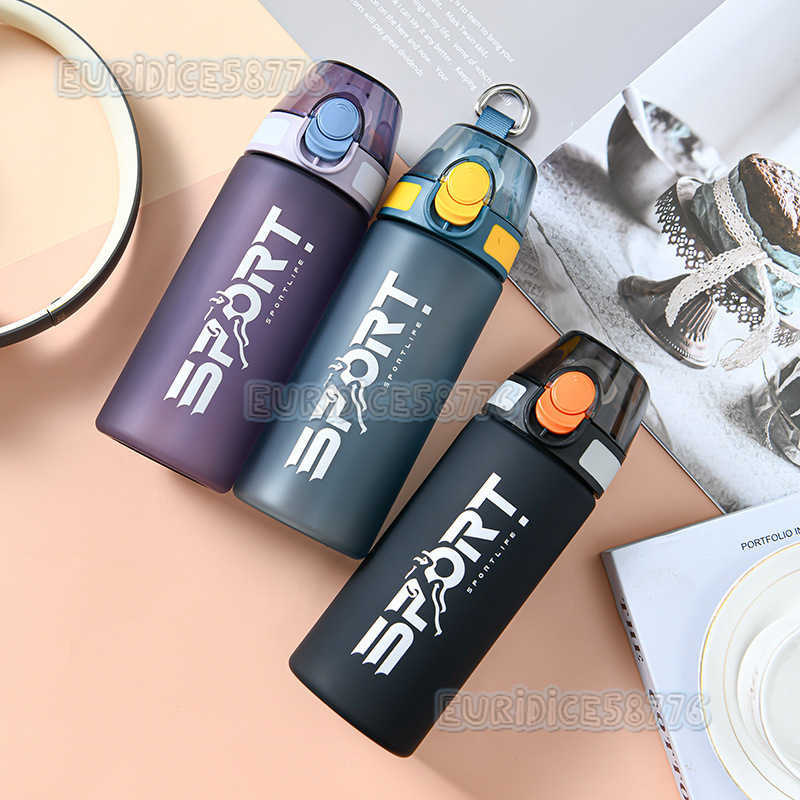 Portable Straw Cup with Flip Lid Fashionable Matte Space Cup Outdoor Hiking Sports Water Bottle Personalized Handy Plastic Cup H250911