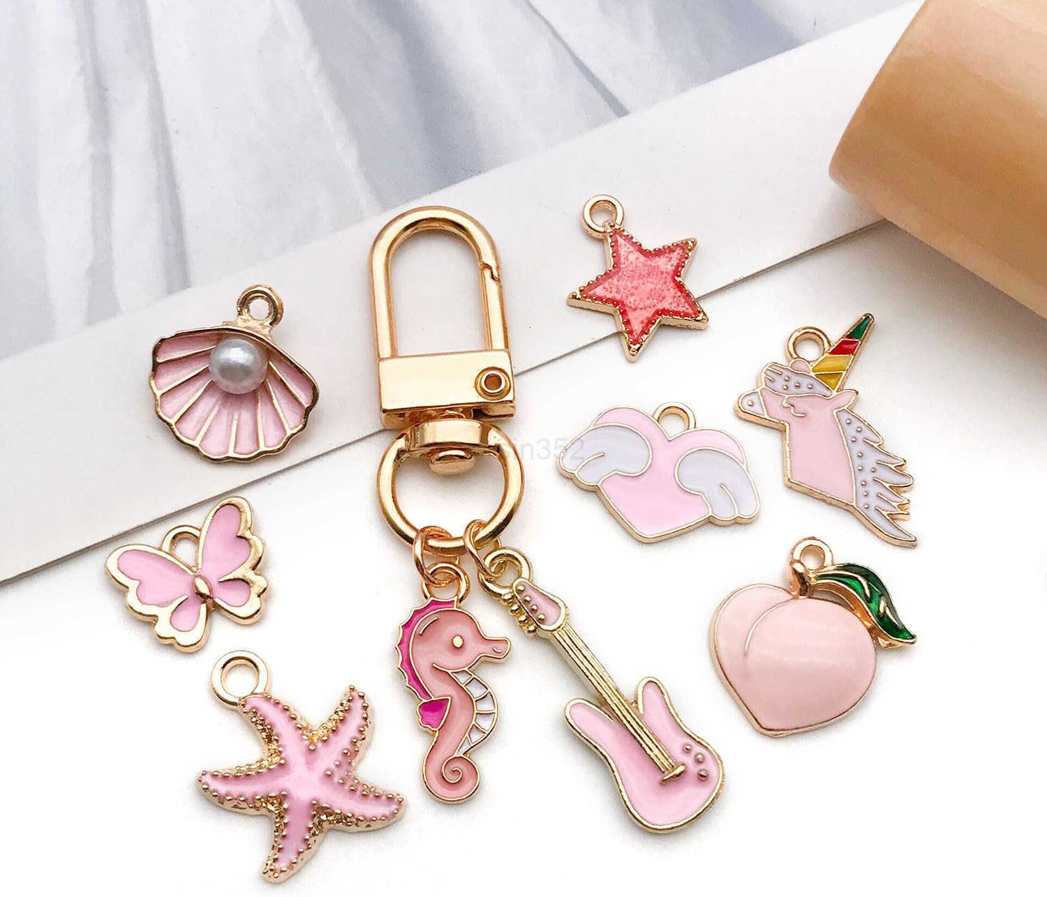 40pcs 20 pairs Assorted Enamel Charms for Jewelry Making DIY Necklace Earrings Keychain Crafting Charms Kit Crafts PinkSN991W250911
