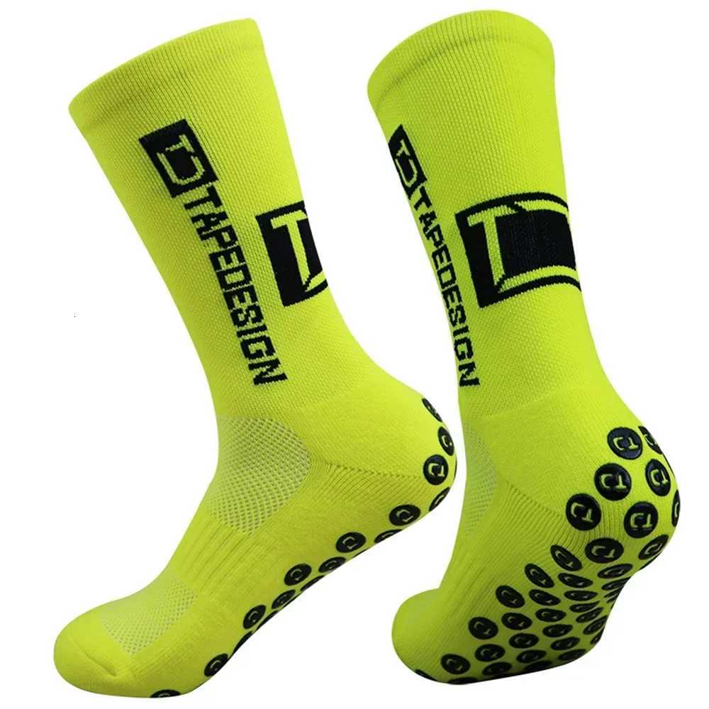 1 Pair Non Slip Soccer Socks Men Non Skid Grip Football Basketball Sport Cycling Socks D250911