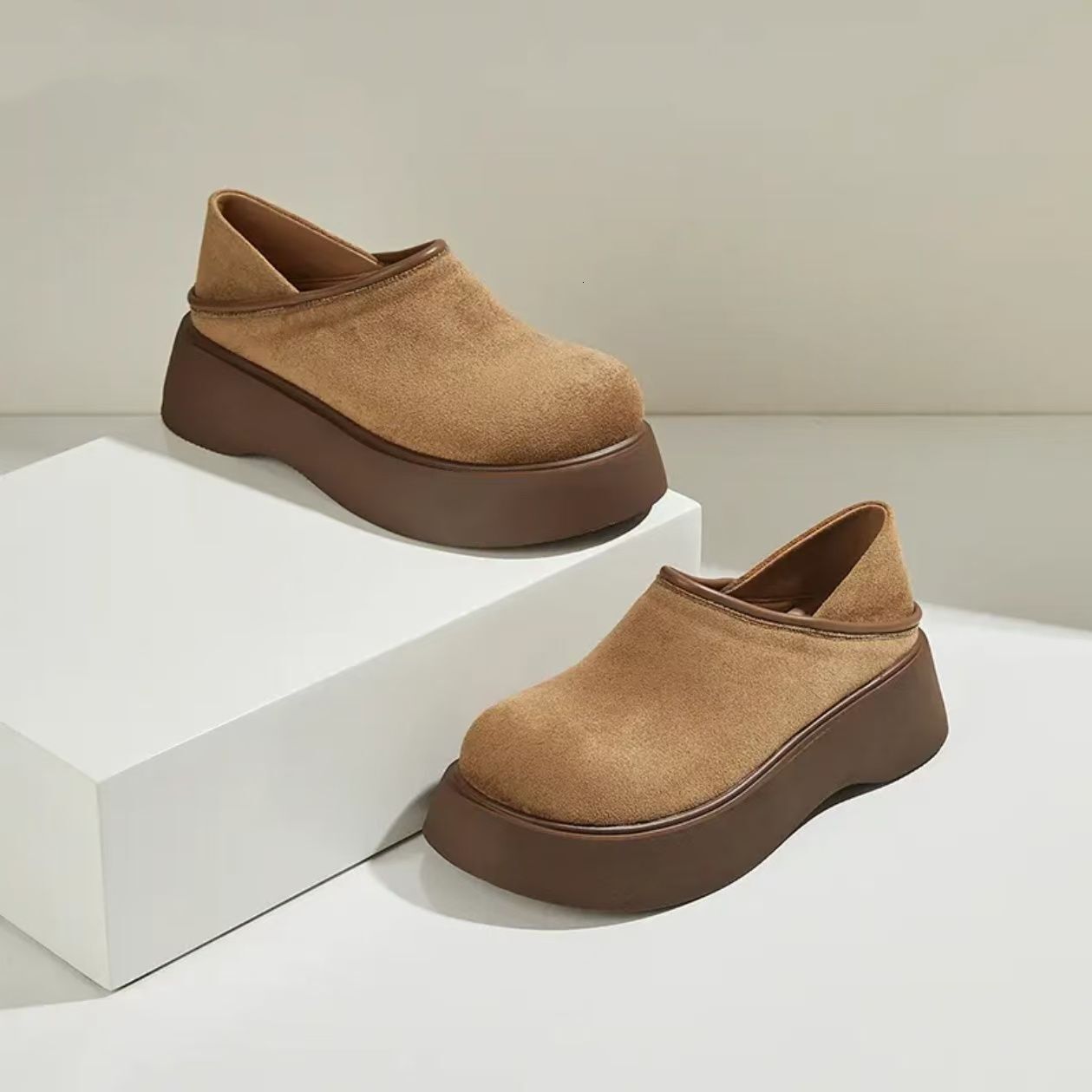 Autumn new designer shoes suede fashionable slip sleeve thick sole height increasing loafers platform sole women's shoes