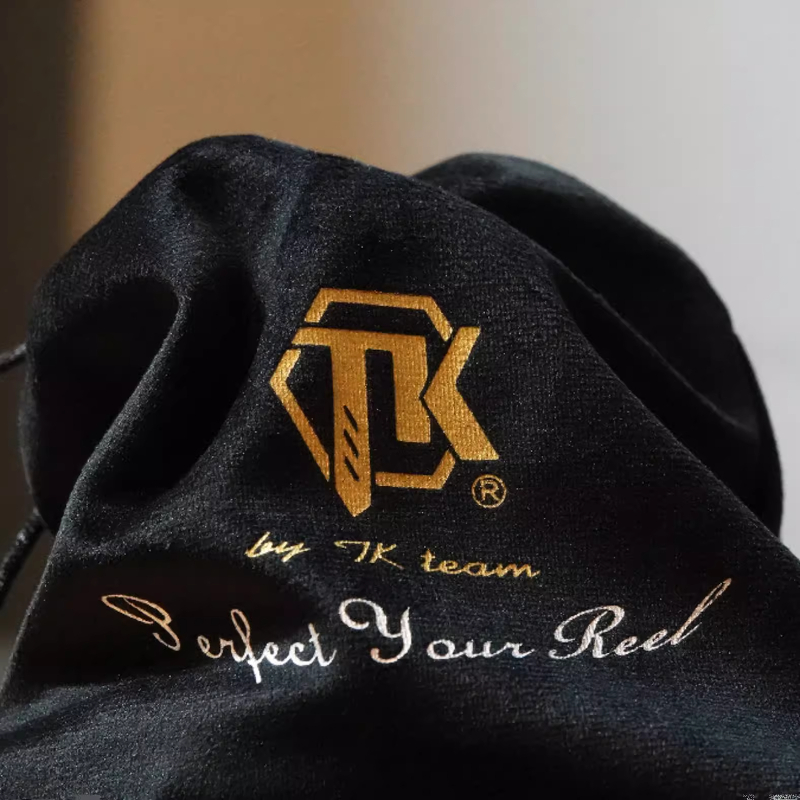 TK Fishing Reel Cover - Universal for Spinning/Casting/Baitcasting Reels, Soft Comfortable Fabric, Protects Reels & Doubles as Pad - NO06