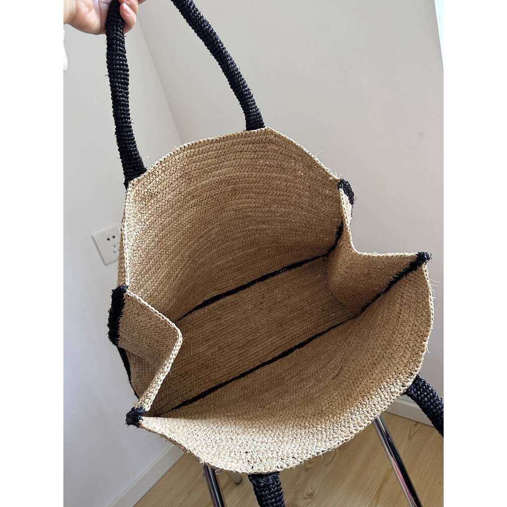 Designer Bag Tote Bag Shoulder Bag French Niche Design Tote For Women Large Capacity Color Block Woven Handbag Raffia Handwoven Shoulder Bag
