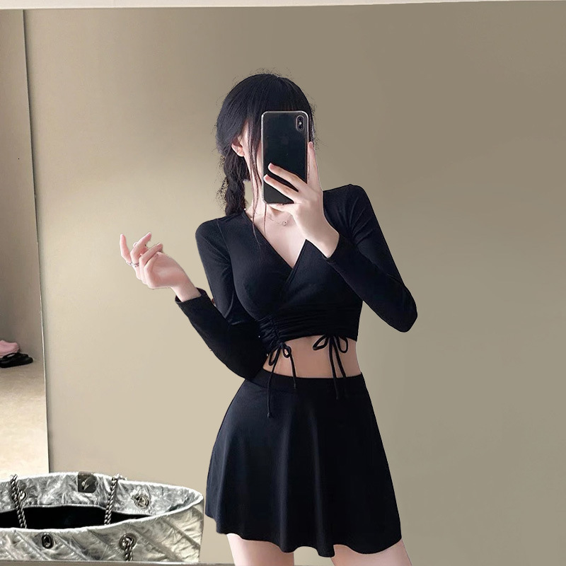 Two-Piece Swimsuit for Women, Solid Color Skirt Style, Fairy-Like, Slimming, Tummy-Covering, Long-Sleeve, Sun-Protective, Sports, with Boyshorts