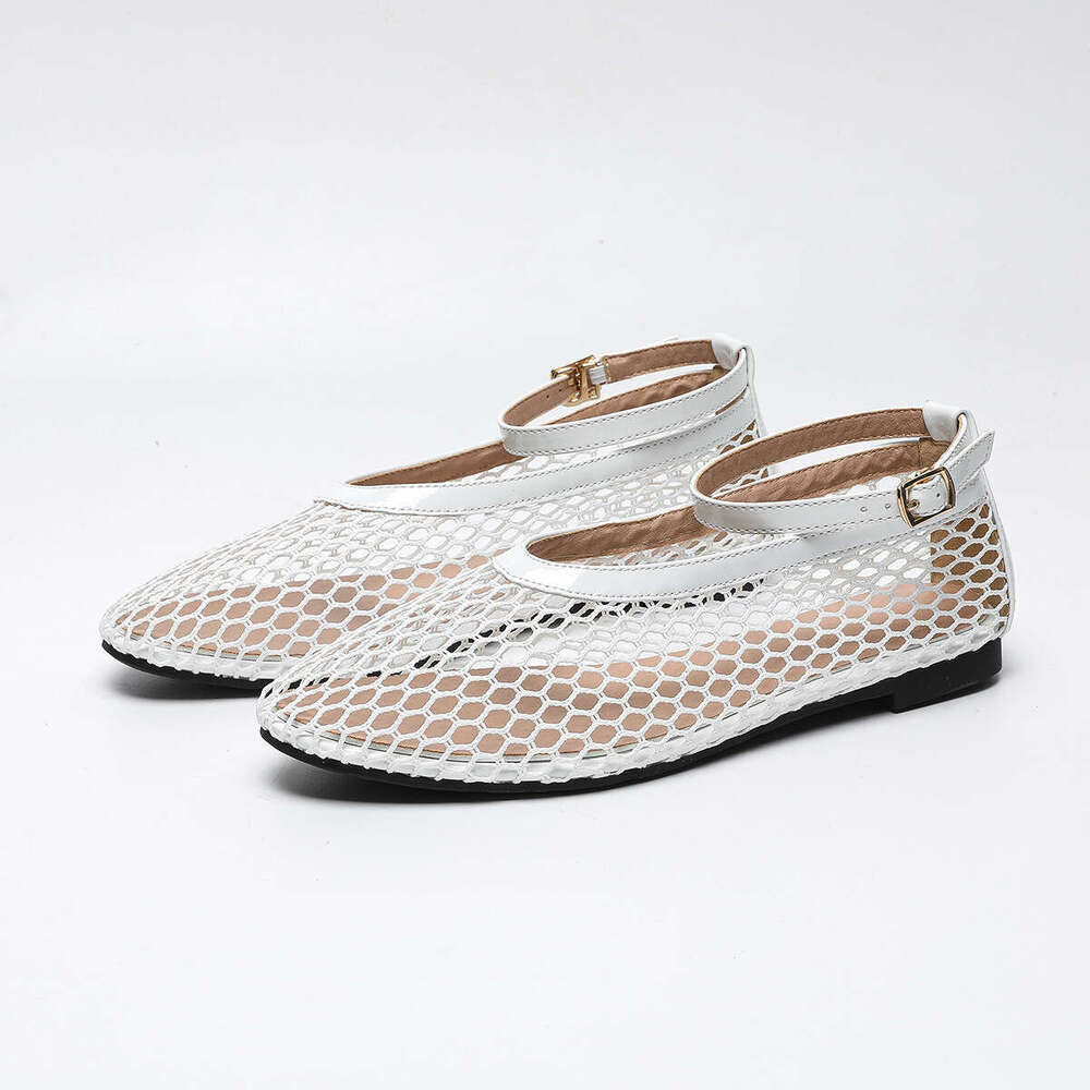 Plus Size Dance Clogs 35-45 Round Toe Flat Mesh Breathable Ballet Belt Designer Shoe Buckle Women's Shoes