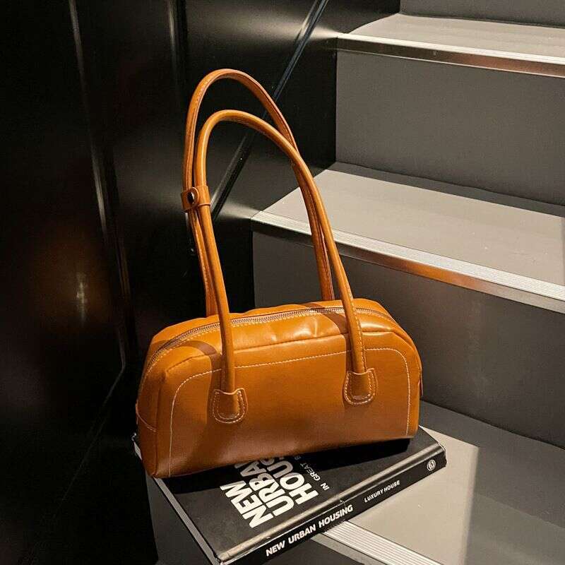 Milad Women's Large Capacity 2025 New Fashion Trendy Ladies Niche Design Single Shoulder Pillow Bag