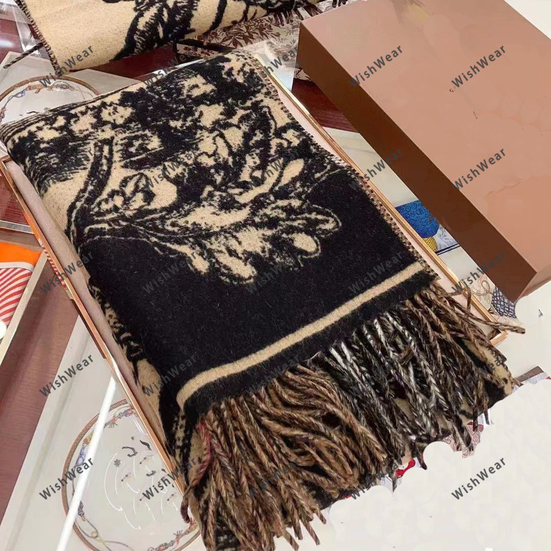 classic warhorse double-sided Cashmere designer scarf for women Cotton Blend Women Fashion Scarf Designers Scarves Silks edges echarpe luxe