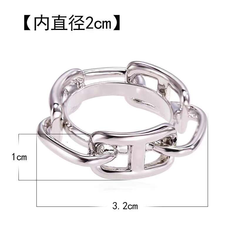 High-end Fashion Simple Coil Multi-purpose Square Scarf Shawl Fixed Buckle Luxurious Accessory