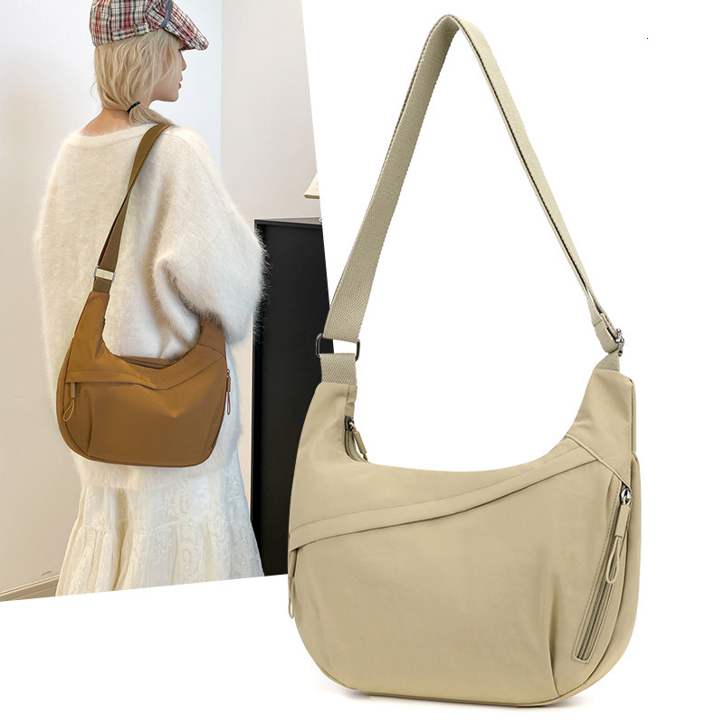 Women S Large Capacity Bag Japanese Style Lightweight Free Shipping Nylon Crossbody Bag New Casual Shoulder Bag Luxury Bag Student Commuter Designer B
