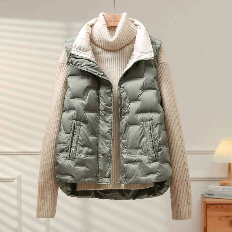 Lagabogy 2025 New Winter Jacket Women 90% White Duck Down Vest Standing Collar Casual Loose Female Zipper Puffer Coat Sleeveless
