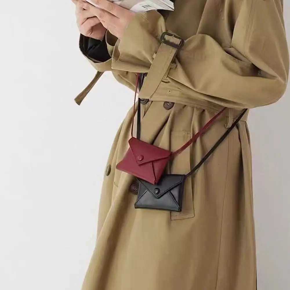 BlackRed Mini Bag Necklace Solid Color Waist Bag Durable PU Leather Shoulder Bag Multifunctional Crossbody Bag Coin Purse W250911