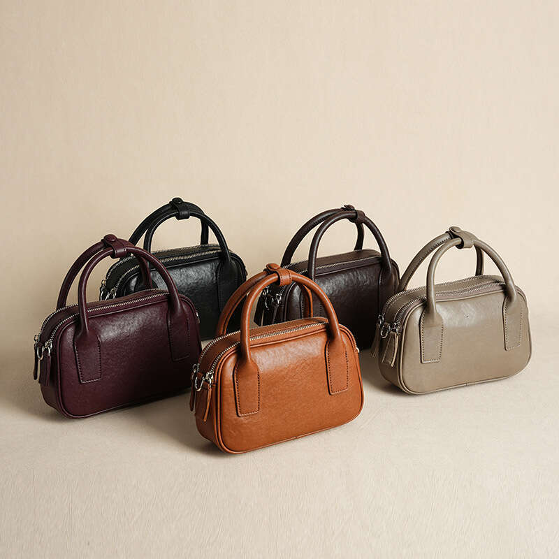 Luxury bag Small This Year Genuine Leather Exquisite Single Shoulder Women s Crossbody Bag Niche High end Feel Female Office Worker Handbag
