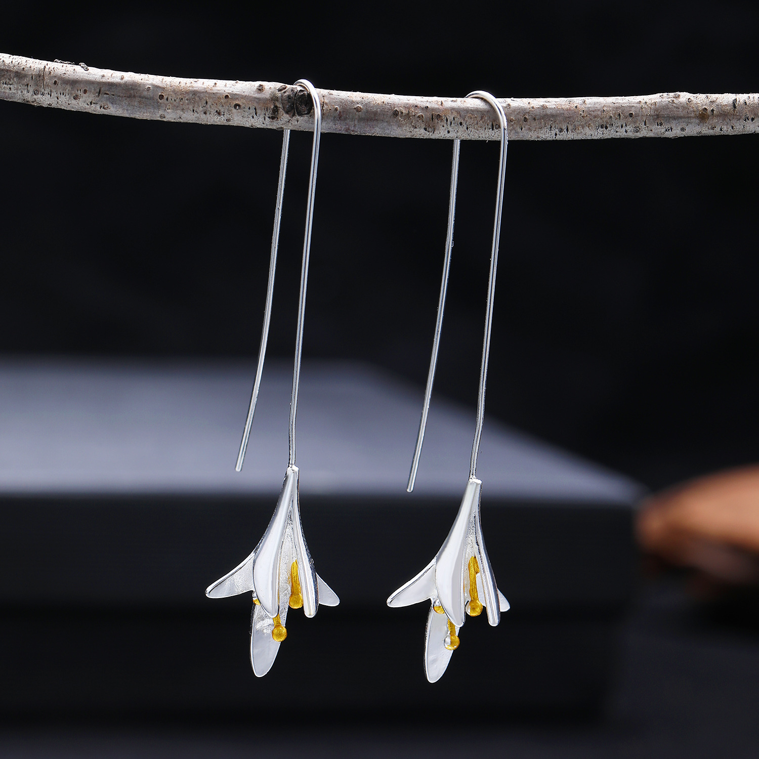 Spring And Summer Lily For Women, Ins Style, Long Elegant Flower Thread Earrings