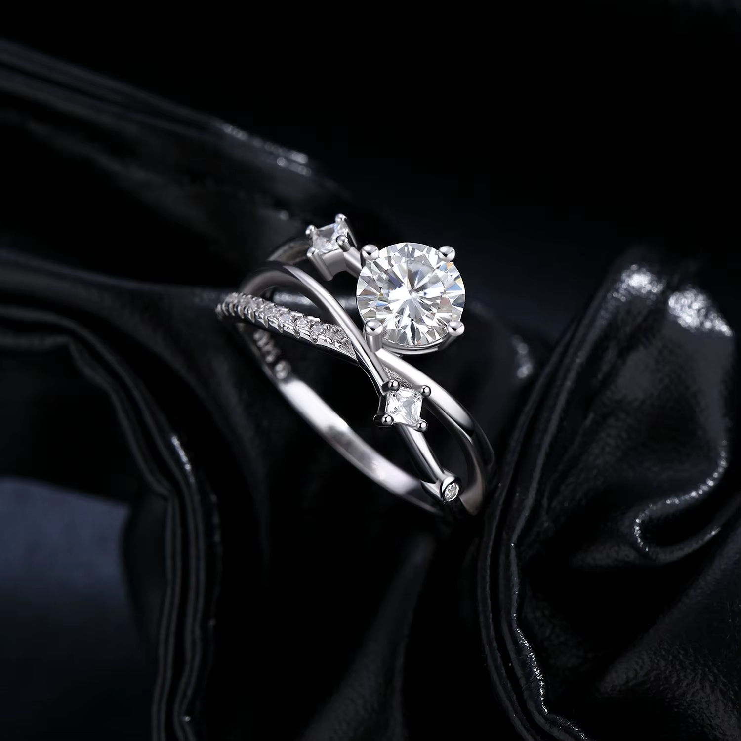 MT GRA 1 CT Moissanite Ring for Women White Gold Plating - Engagement & Wedding Ring with Unique "Planet" Design High-quality Factory Wholes