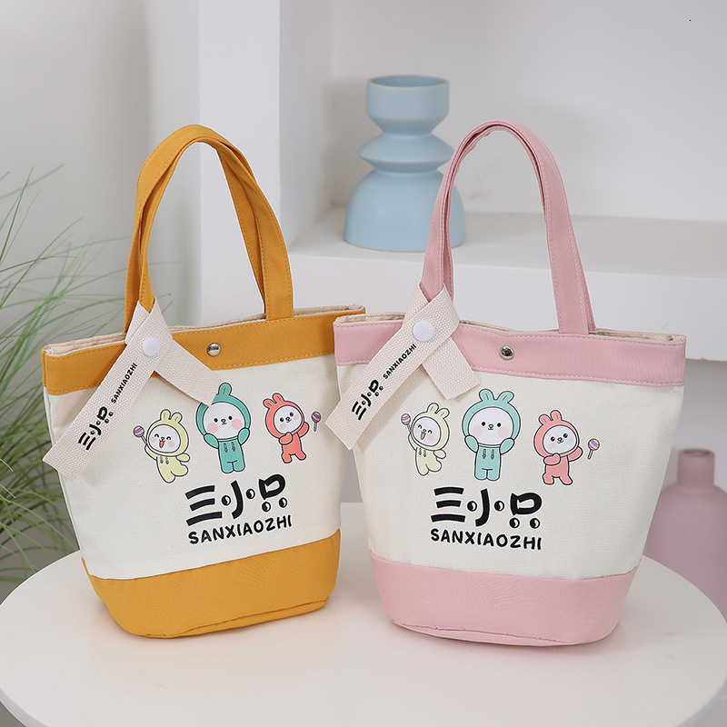 Canvas Bucket Bag New Canvas Bag Handheld Cartoon Cute Office Handbag Lunch Bag Designer Bag Mommy Luxury Free Shipping Bag Tote Bag