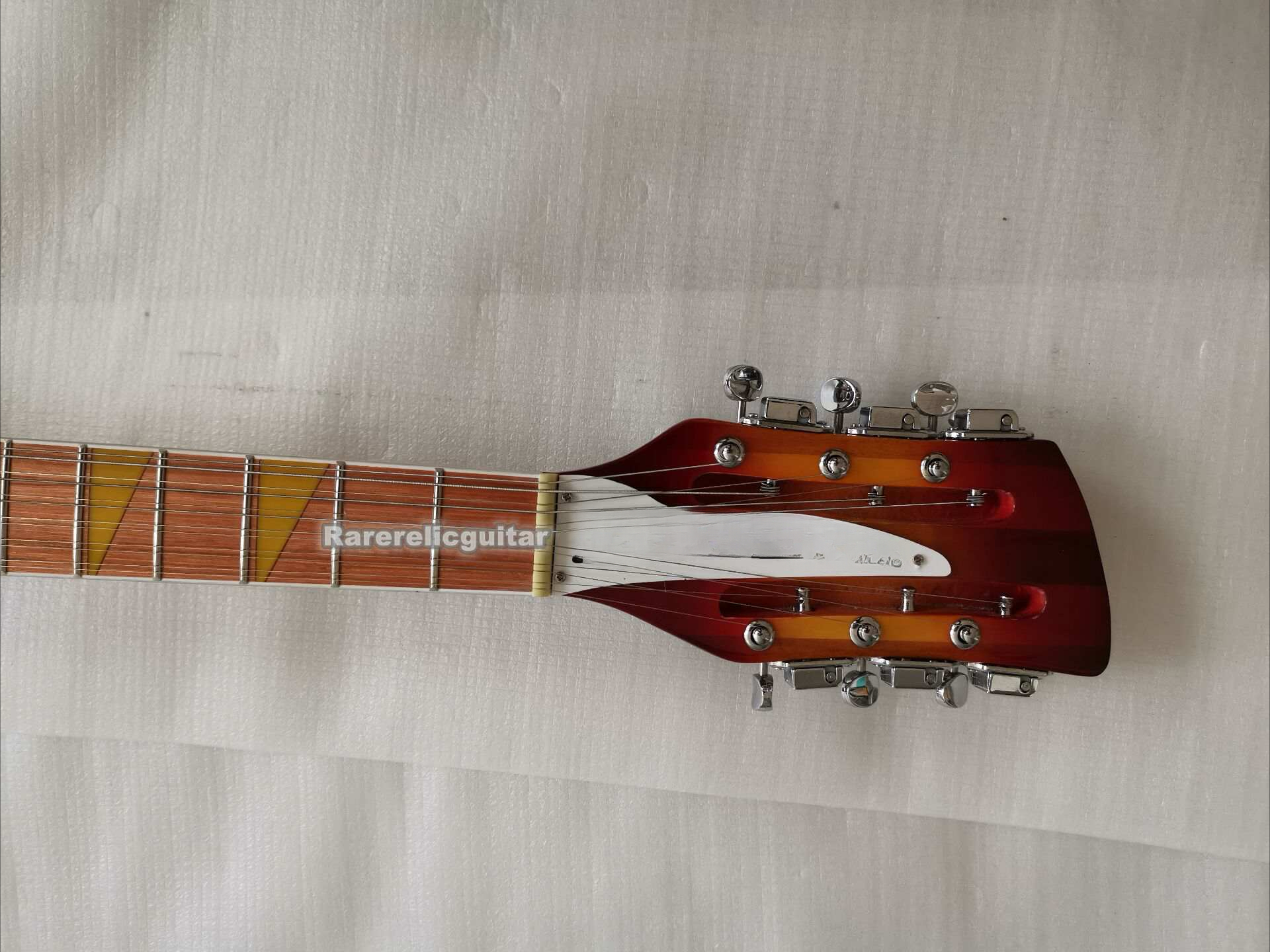 381 Vintage 12-String Electric Guitar with Luxury Double Edging and Semi-Hollow Jazz Design