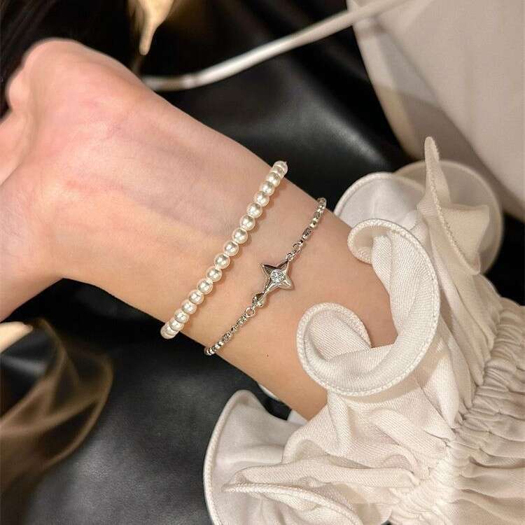 High-End Sparkling Dia Four-Pointed Star Bracelet for Women, Vintage Fashionable Elegant Bracelet, Exquisite Versatile Jewelry