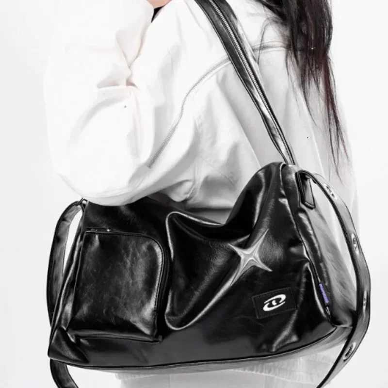 Silver Y2k Tote Bags for Women Aesthetic Luxury Designer Large Capacity Shoulder Bag Commuter Pu Leather Shopper Handbag W250911