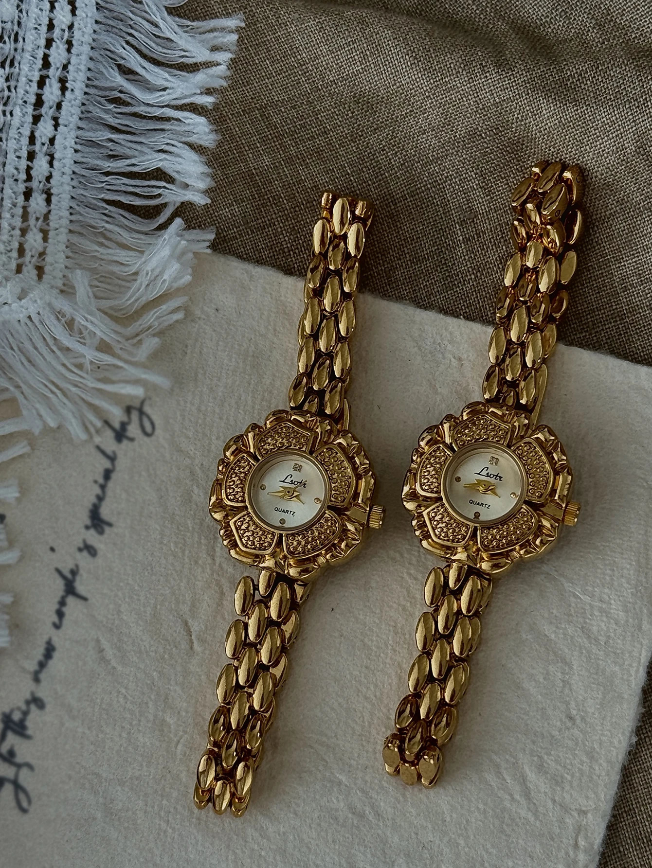 1 Piece of French Golden Retro Camellia Womens Watch Exquisite Elegant Personalized Fashionable Classy Suitable for Daily Wear Part250920