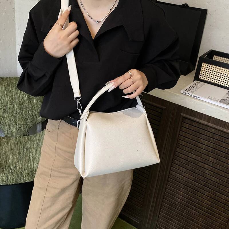 PU Leather Bucket Bag Women s Shoulder Bag Short Handle Handbag Solid Color Women s Crossbody Bag Fashionable And Versatile Commuting Designer Bag