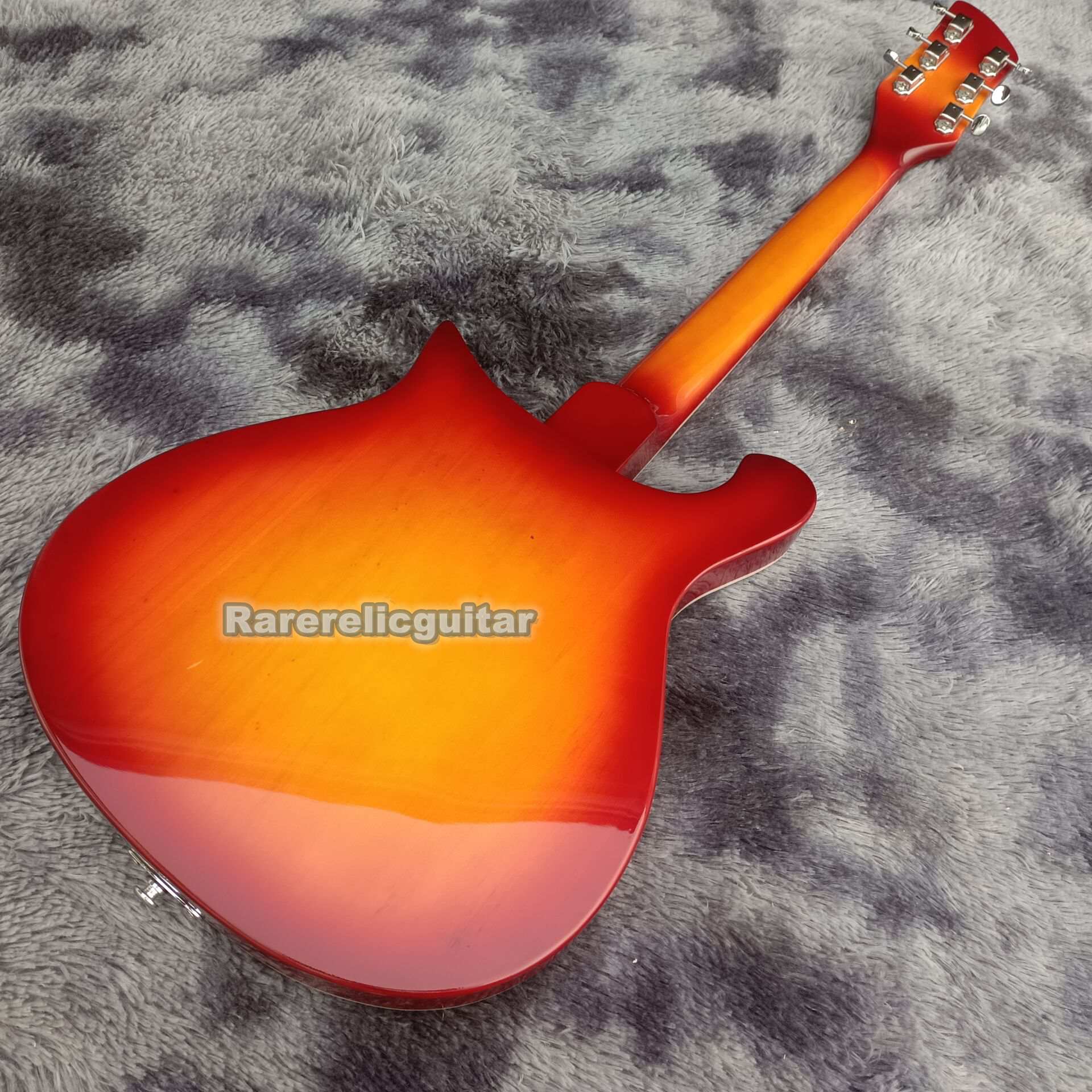 660 6-String Sunburst Electric Guitar with Silver Accessories, Poplar Body and Maple Neck