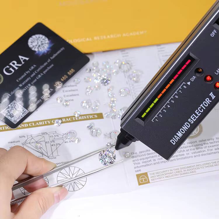 Top Quality White Color VVS Clarity Round Cut Moissanite Diamond Shine Moissanite With GRA Certificate
