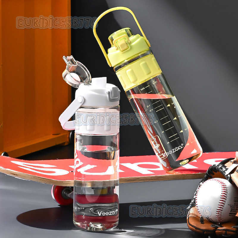Sports Water Bottle for Adults Men and Women with Portable Handle Summer Outdoor Student Plastic Cup H250911