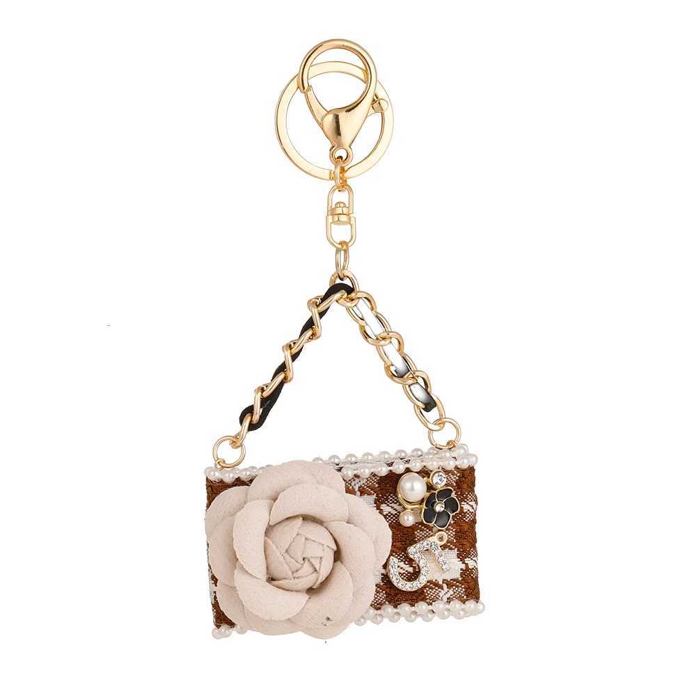 2024 Fashion Flower Keychain Camellia Handbag Pendant Gifts Souvenirs 1 SSS S250911