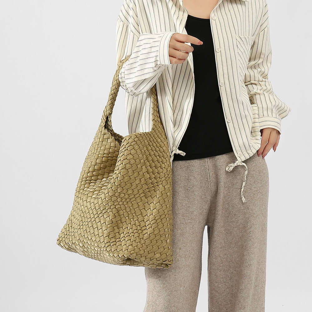 Designer Bag Tote Bag Shoulder Bag Handwoven Bucket Genuine Leather Tote High End New Style Basket Handheld Shoulder Crossbody Bag