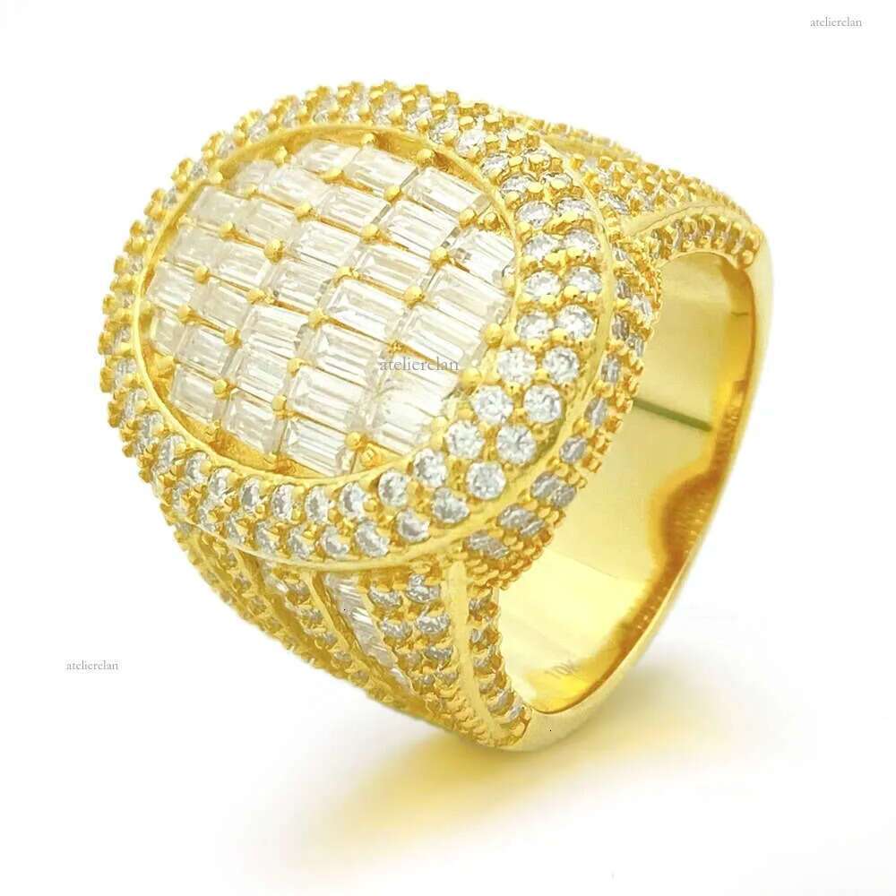 Hip-Hop Sier Inlaid D Color VVS Baguette Moissanite Ring Unisex Fashion Trend Full Dia