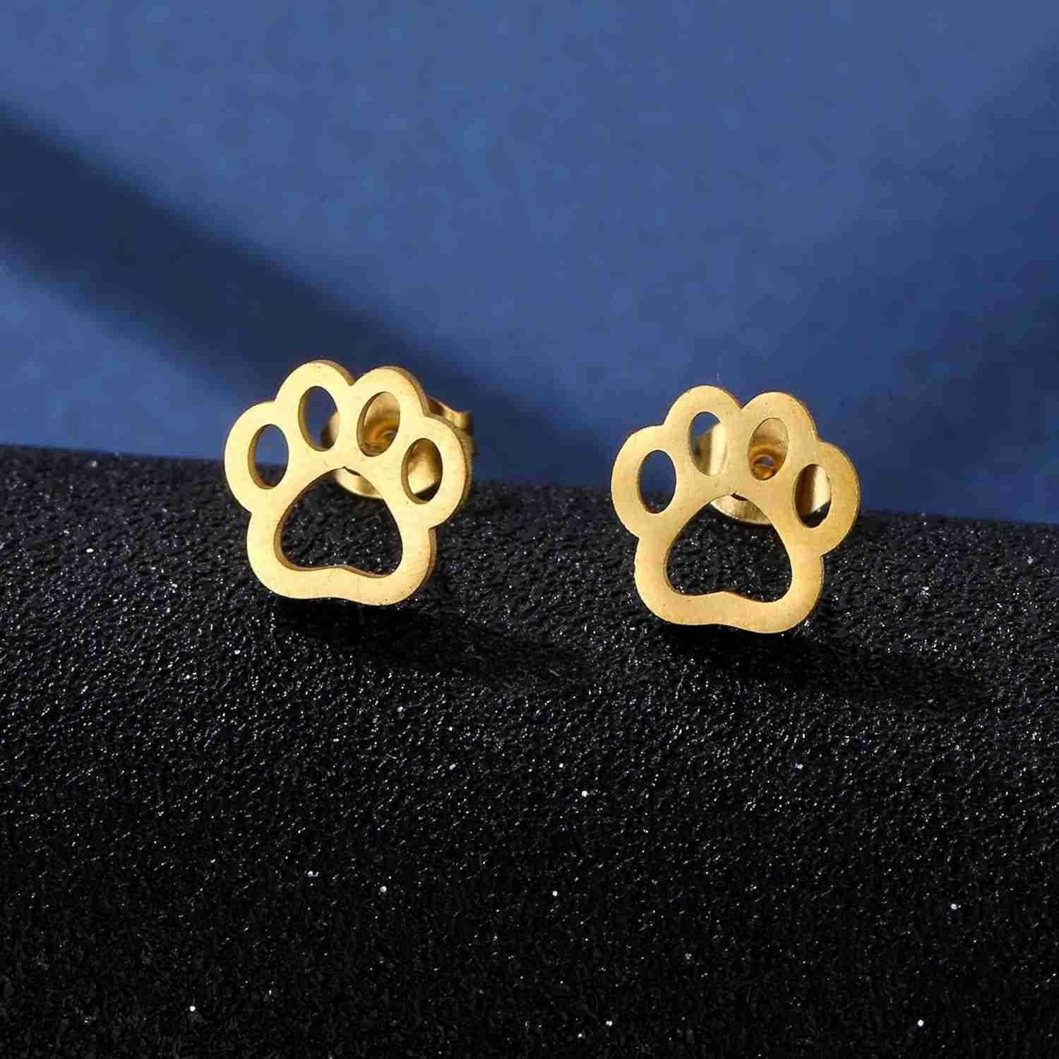4 Pairs Sterling Silver Tiny Paw Stud Earrings for Women Charm Cute Cat Paw Stud Earrings Stainless Steel Lovely Dog Puppy Paw Pet Footprint Earring S