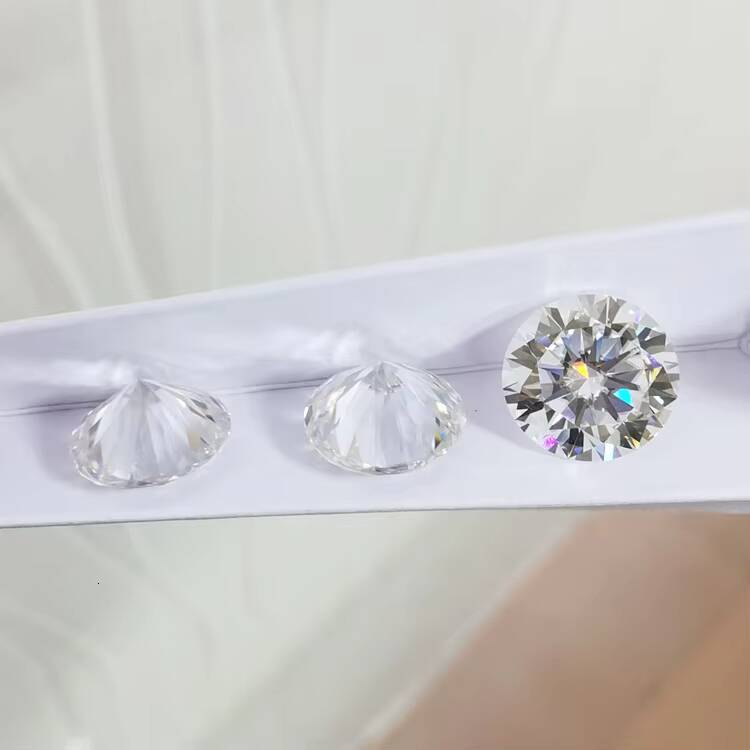 Top Quality White Color VVS Clarity Round Cut Moissanite Diamond Shine Moissanite With GRA Certificate