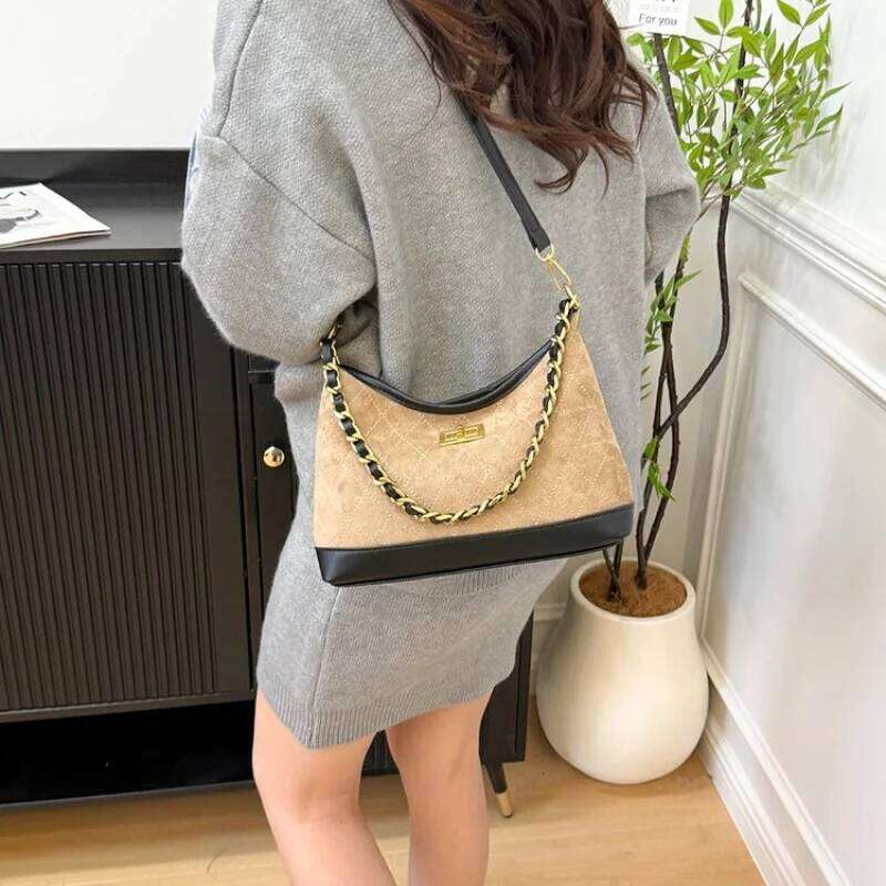 Simple Casual Commuter Bag With Large Capacity Solid Color For Women Best Designer Unique Leather