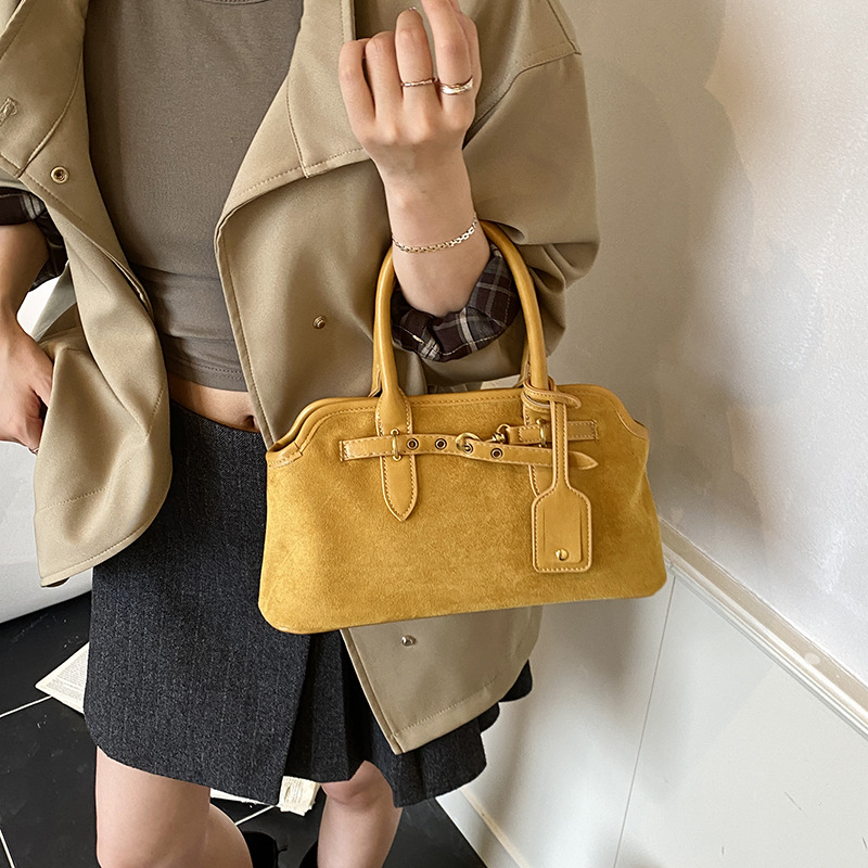 Designer 2025 New Retro All-Match Frosted Suede Belt Hot Buckle Hand-Held Shoulder Underarm Bag, Document Tote Bag