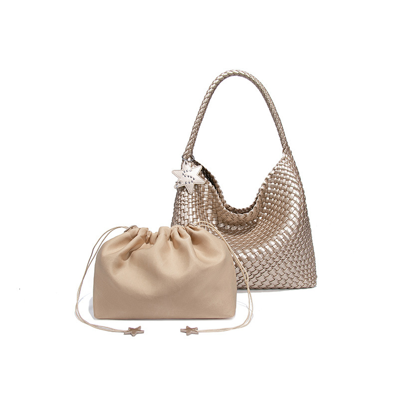 High-end Niche Design Handwoven Large Capacity Tote Casual Lazy Style Shoulder Hanging Commuter Bag