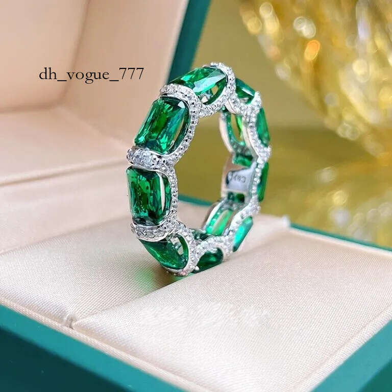 2024 Top Sell Wedding Rings Fine Jewelry Real 100% Sterling Sier Emerlad Moissanite Dia Gemstones Party Eternity Women Engagement Band Ring Gift