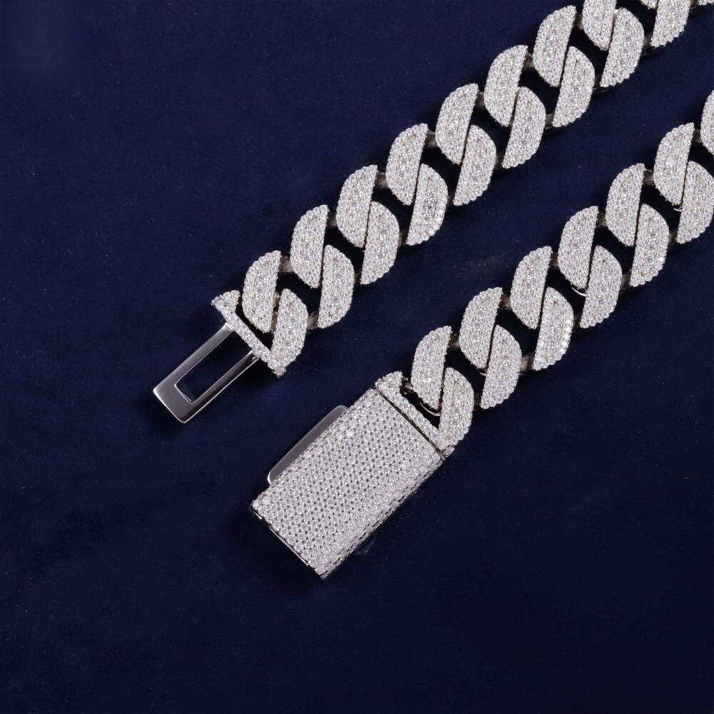 Popular Style 13mm 15mm Wide Hip Hop S Sier VVS Moissanite Iced Out Dia Cuban Bracelet