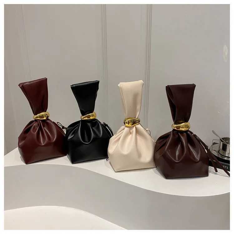 Retro Pleated Womens Small Handbags Luxury Soft Pu Leather Ladies Bucket Clutch Shoulder Bags Fashion Vintage Female Purse W250911