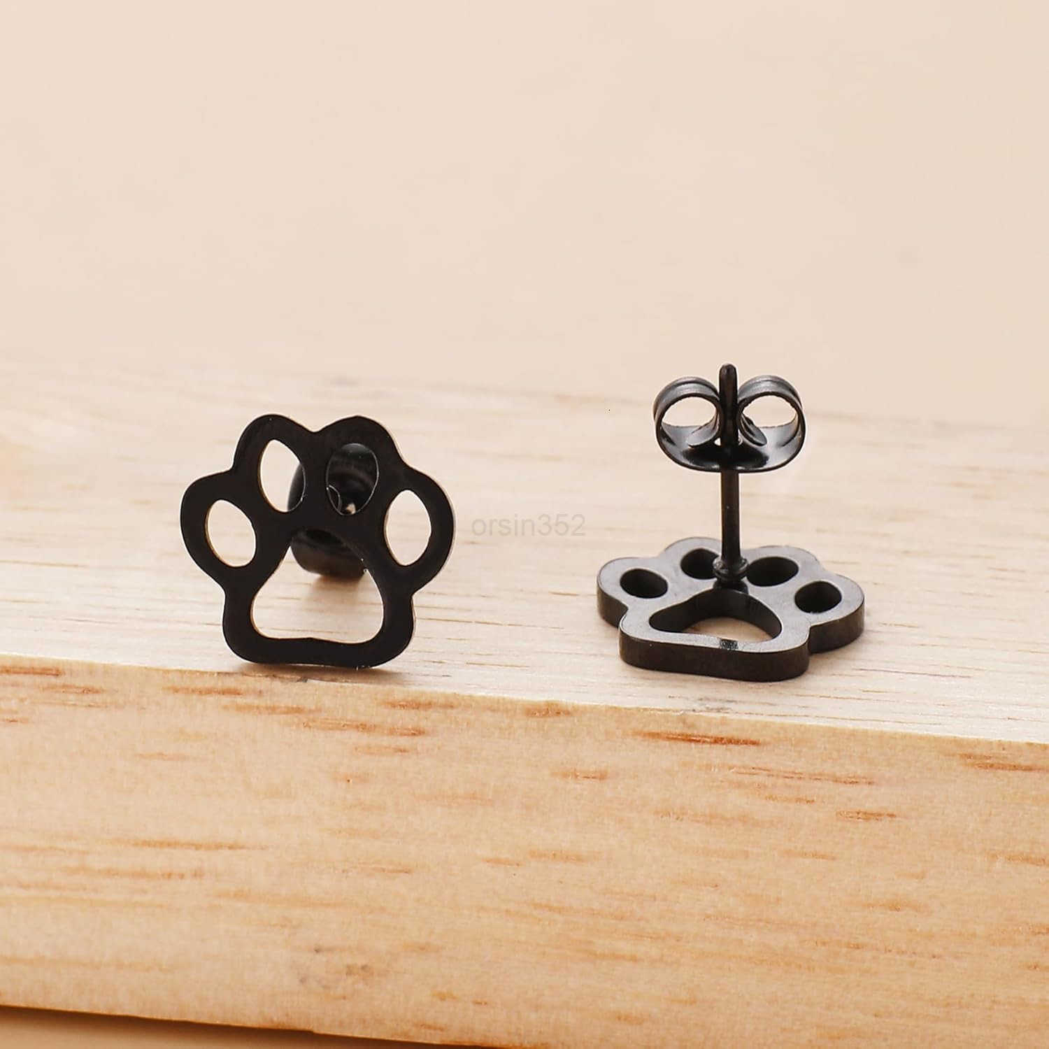4 Pairs Sterling Silver Tiny Paw Stud Earrings for Women Charm Cute Cat Paw Stud Earrings Stainless Steel Lovely Dog Puppy Paw Pet Footprint Earring S