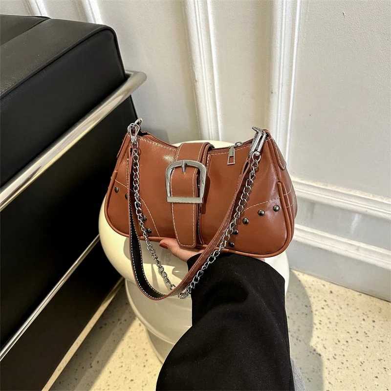 Vintage Womens Shoulder Bags Solid Color Ladies Underarm Bag Fashion Chain Small Handbags PU Leather Female Tote Purse Z250911