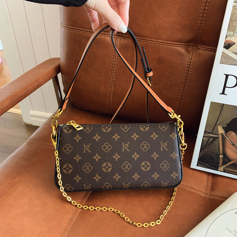 Free delivery designer bags Large capacity tote bag women retro armpit bag commuting handbag shoulder bag Nylon