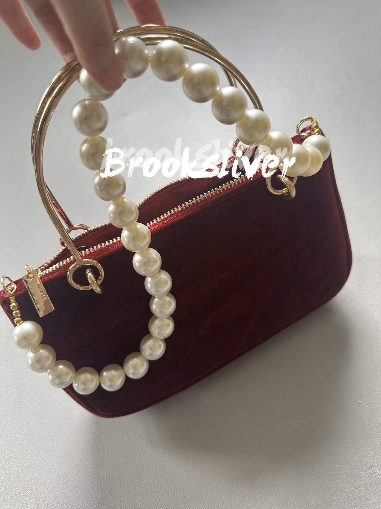 Custom Bag add metal handle Beatue-gift improved bee 25X14X6CM organization holiday pouch classical letter zipper case