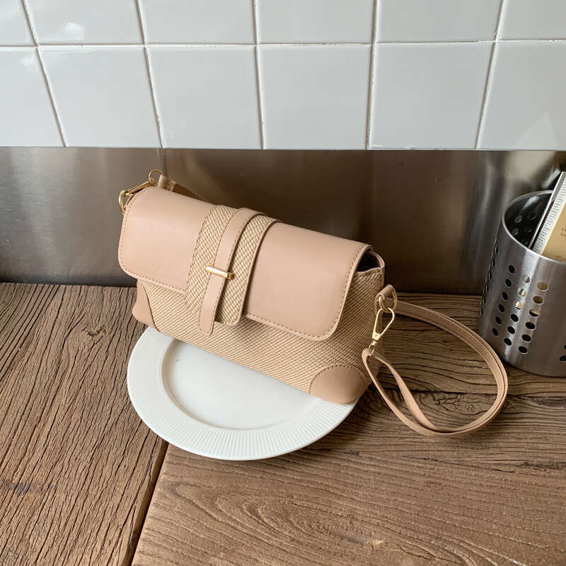 High-Quality Texture Baguette Small Square 2025 Spring New Simple Crossbody Trendy Single Designer Bags Shoulder Underarm Bag