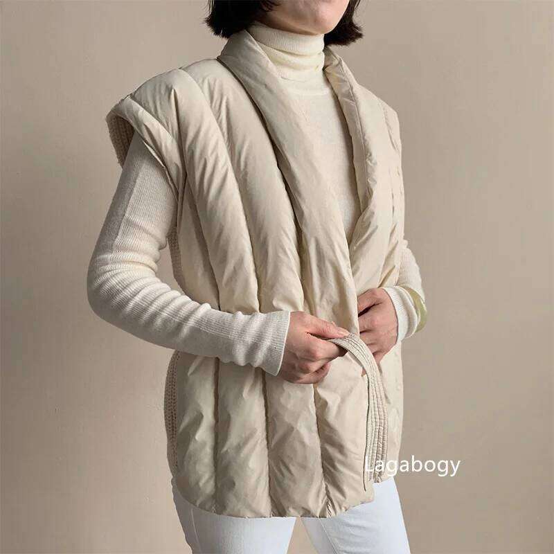 Lagabogy 2025 Winter Women 90% White Duck Down Vest Knitwear Splice Belt V-Neck Waistcoat Female Lace-Up Puffer Coat Sleeveless