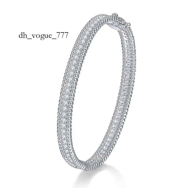 Ruizuan Charm Bracelets Moissanite Hand Bracelet for Men Sier