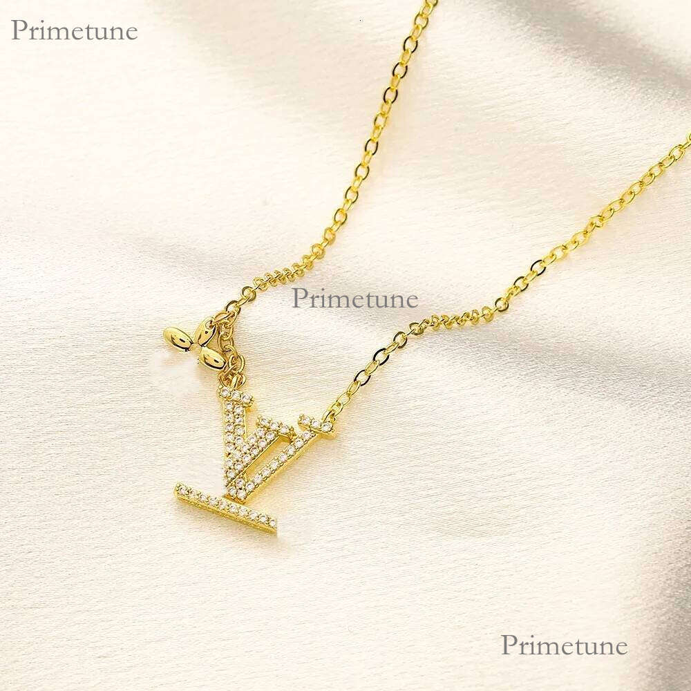 Never Fade Gold Plated Fashion Brand Designer Stainless Steel Letter Choker Pendant Necklace Jewelry Accessories Gift Without Box22 Aba A9e