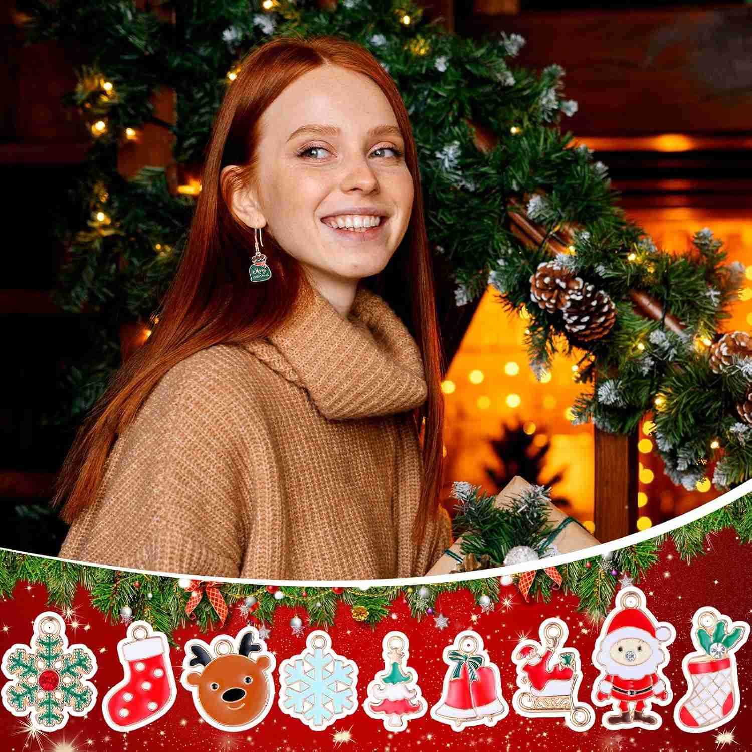 300 Pcs Christmas Charms for Jewelry Making Bulk Gold Enamel Cute Santa Claus Snowman Pendant Christmas Tree Elk Ball Snowflake s Necklaces EarringW25