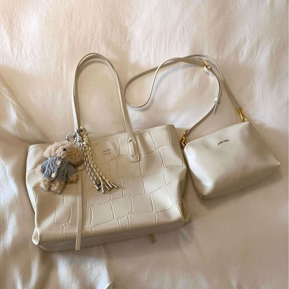 Cream Diary Tote Women, Large Capacity 2025 New Model Handbag and Shoulder Bag Designer Bags for Commuting